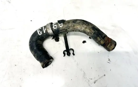 Volkswagen PASSAT B5 Engine coolant pipe/hose