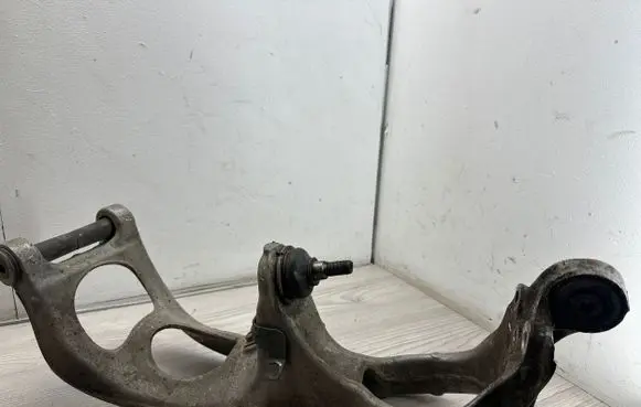 Citroen C5 Front wheel hub spindle knuckle 9661544780D