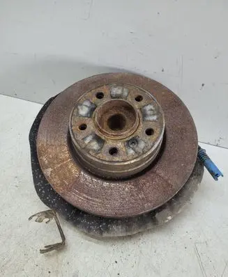 BMW 5 E60 E61 Front wheel hub spindle knuckle 6760953L