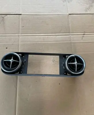 Mercedes-Benz SLK R172 Dash center air vent grill