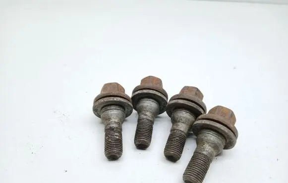 Peugeot 307 Nuts/bolts 
