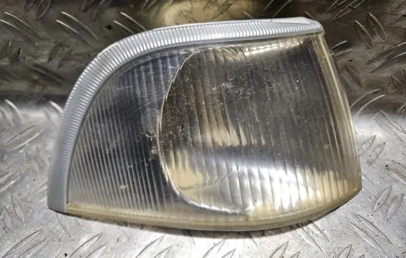 Volvo S40, V40 Front indicator light 30854654