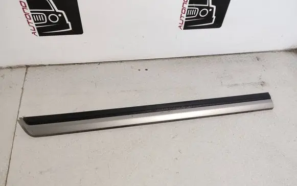 Volkswagen PASSAT B7 Rear door trim (molding) 3AA854950A