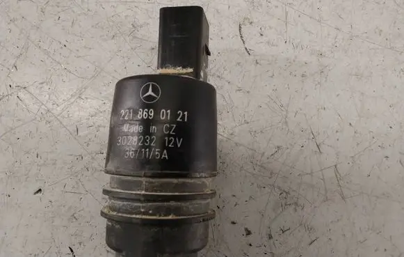 Windscreen/windshield washer pump