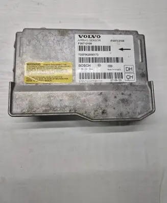 Volvo V70 Airbag control unit/module P30712109 T207062005173 0285001940