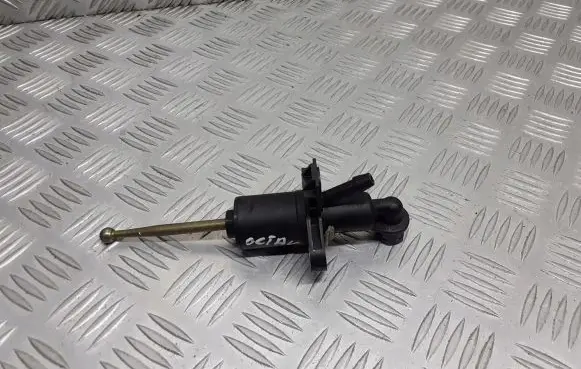 Skoda Octavia Mk1 (1U) Clutch slave cylinder 1J1721388A