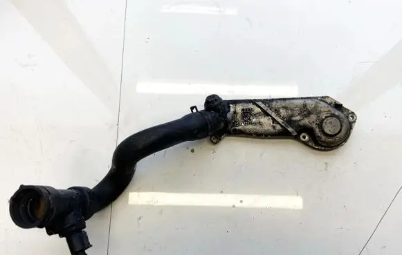Audi A6 S6 C5 4B Engine coolant pipe/hose 059121121a