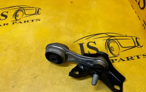 Renault Clio IV Engine mount bracket 112385698R