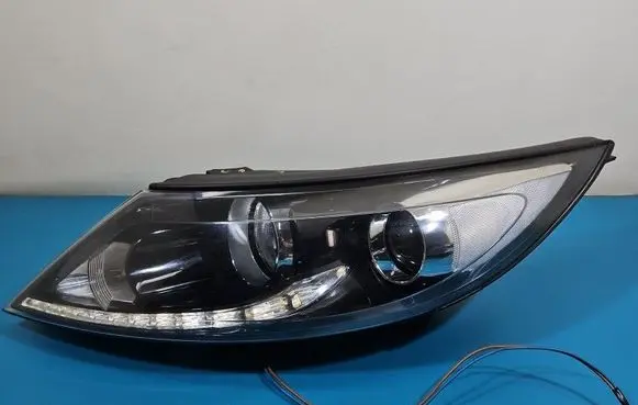 KIA Sportage Headlight/headlamp 921013U250 IMPRK1532638