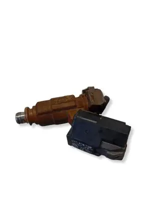 Audi A8 S8 D2 4D Fuel injectors set 07C973722