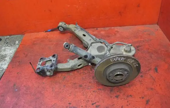 Peugeot Expert Stub axle EXPERT-ZWROTNICA-L