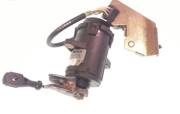 Volkswagen PASSAT B4 Accelerator pedal position sensor 0205001012