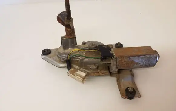 Mitsubishi Pajero Rear window wiper motor MR574760 8492002180