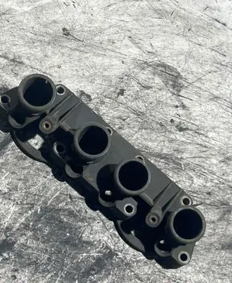 Audi A4 S4 B5 8D Intake manifold 06B133200