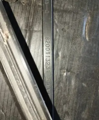 Renault Scenic II - Grand scenic II Windshield/front glass wiper blade 8200113231