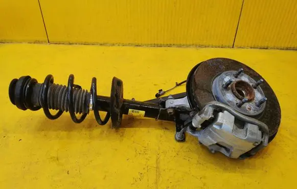 Chevrolet Volt I Front shock absorber/damper 13329595