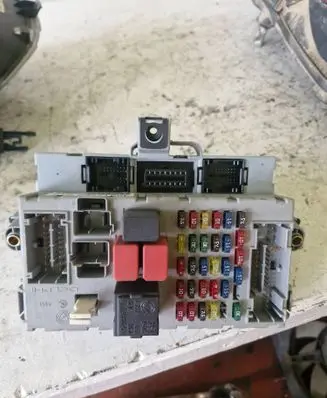 Fiat Doblo Fuse module