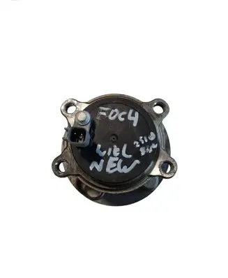 Ford Focus Rear wheel hub JX6C-2C299-C1D