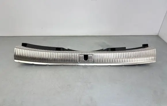 Audi A4 S4 B9 Trunk/boot sill cover protection 8W9864513