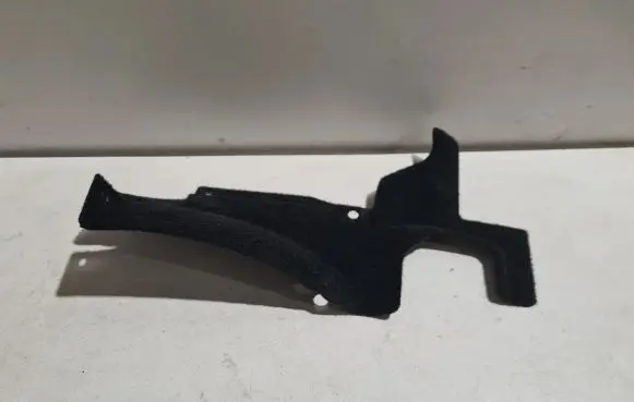 Maserati Ghibli Fender end trim 6700195070