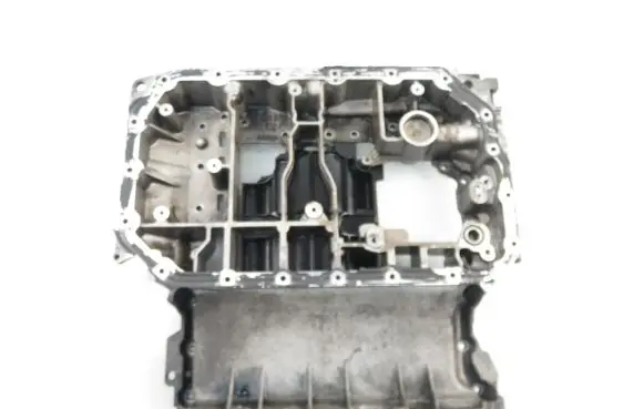 Audi A4 S4 B8 8K Oil sump 06E103603P