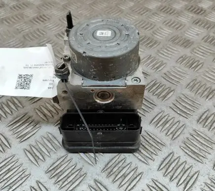 Volkswagen PASSAT B8 ABS Pump 5Q0614517CH 5Q0614517AH