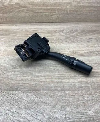 Toyota Avensis T250 Wiper control stalk 173654LH