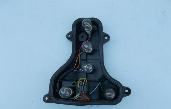 Porsche Cayenne (9PA) Tail light bulb cover holder 7L5945258