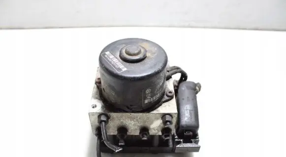 Volkswagen Golf IV ABS Pump