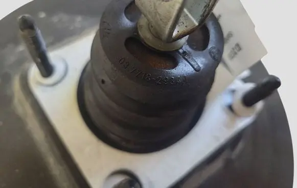 Volvo V50 Brake booster 6N512B195CE