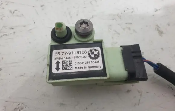 BMW 5 E60 E61 Airbag deployment crash/impact sensor 9118168