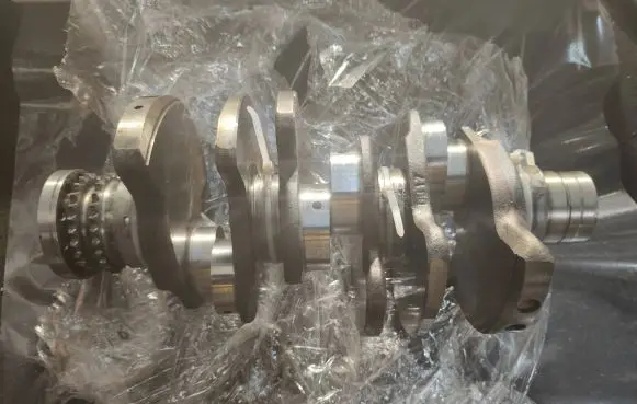 Audi A5 8T 8F Crankshaft 059101ab