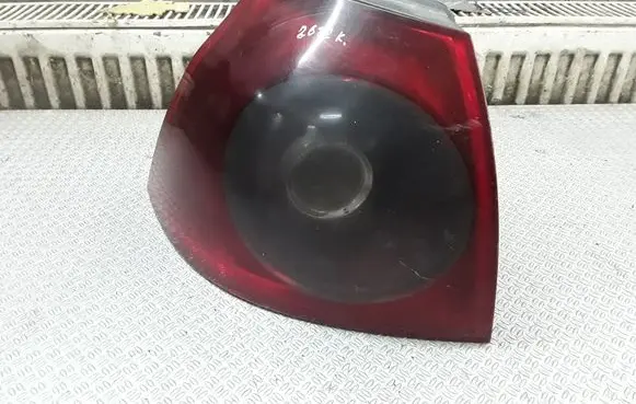 Volkswagen Golf V Rear/tail lights 1K6945095E