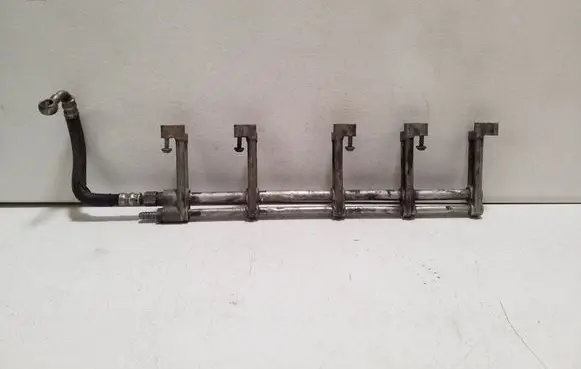 Volkswagen Touareg I Fuel main line pipe 07Z133317J 07Z127511AN