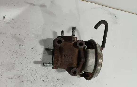 Honda CR-V EGR valve