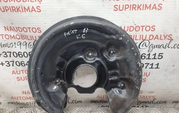 Volkswagen PASSAT B7 Rear brake disc plate dust cover 