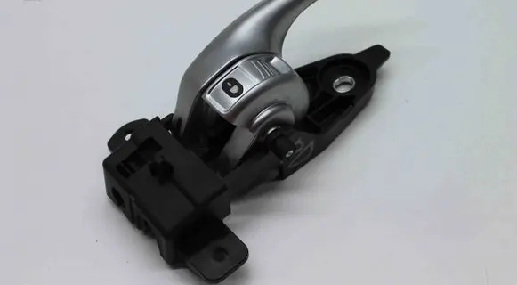 Jeep Renegade Front door interior handle C390