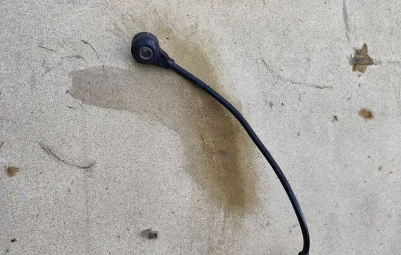 Detonation knock sensor