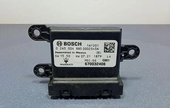 Maserati Levante Parking PDC control unit/module 670032406
