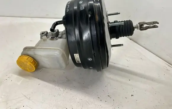 Subaru Forester SK Brake booster 26402FL011 G215T