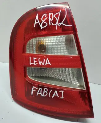 Skoda Fabia Mk1 (6Y) Rear/tail lights 6Y6945111