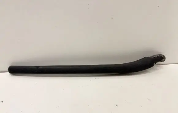 BMW 5 E60 E61 Rear wiper blade arm 7066173