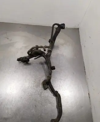 Skoda Octavia Mk2 (1Z) Engine coolant pipe/hose 5K0121087 03L121131AA