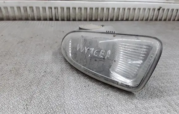 Chrysler Voyager Front fog light E11162