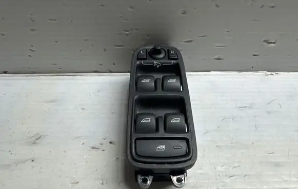 Volvo V60 Electric window control switch 31334346
