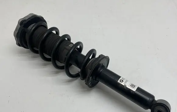 BMW X3 G01 Rear shock absorber with coil spring 6871801 G01H111B 16997810