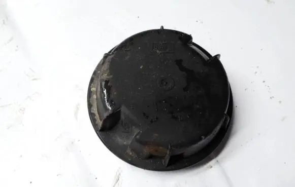 Peugeot 307 Headlight/headlamp dust cover 88204985