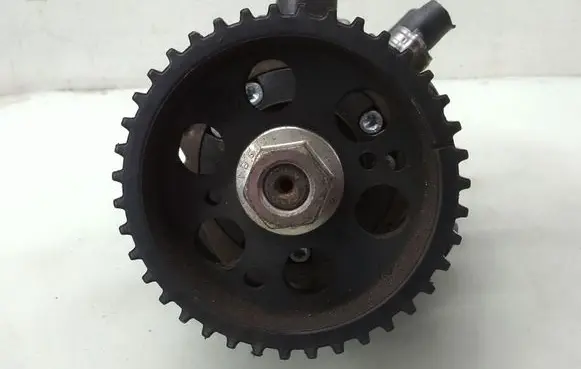 Opel Vectra C Fuel injection high pressure pump 0445010097