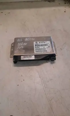 Volkswagen PASSAT B5 Gearbox control unit/module 3B0927156L 6058006121 08969404
