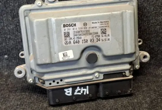 Mercedes-Benz B W245 Engine control unit/module A6401500334 0281014538